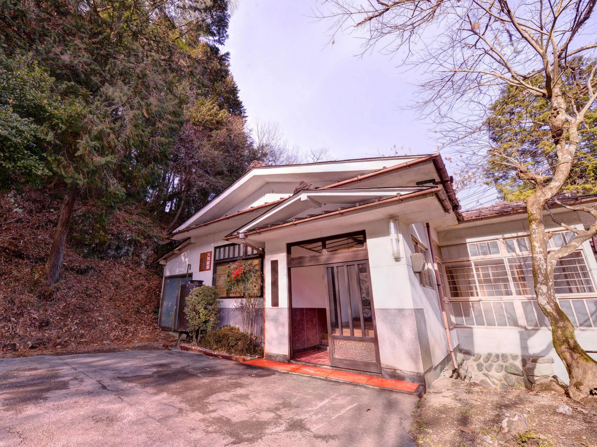 Ryoriryokan Kinshokan Gujō Exterior foto